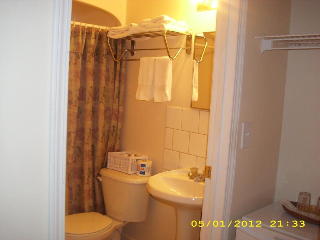 Villa Maria Country Inn Acheson Kamer foto