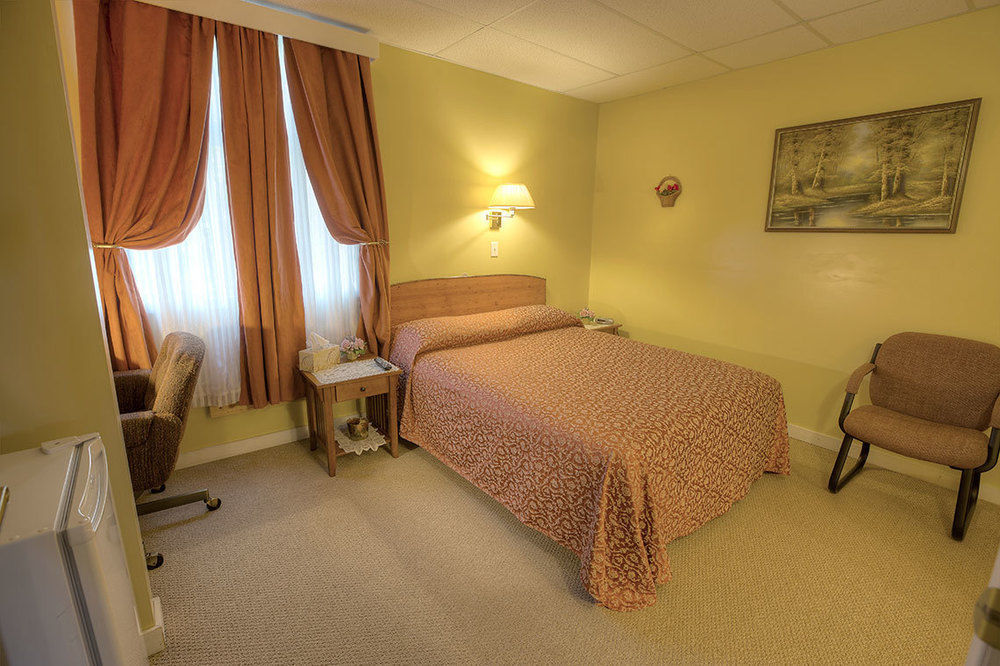 Villa Maria Country Inn Acheson Buitenkant foto