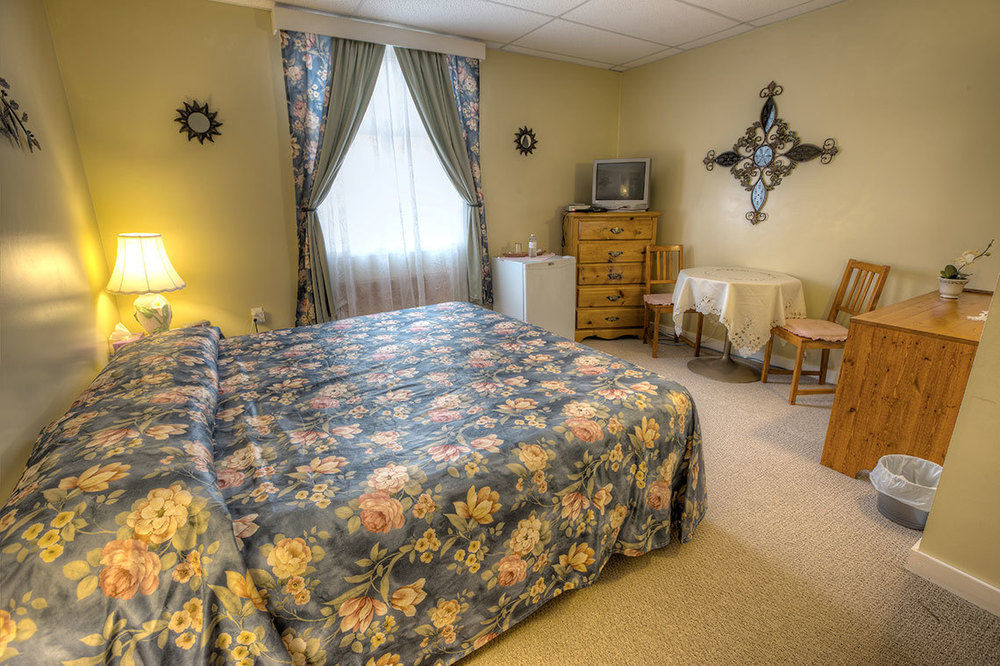 Villa Maria Country Inn Acheson Buitenkant foto